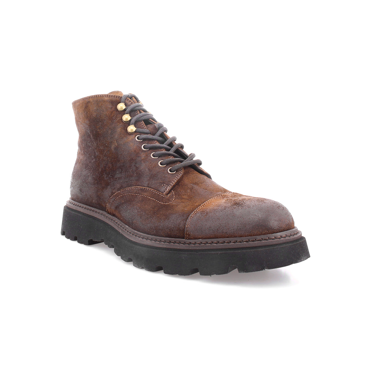 An Italian work-style boot, the Goer by Bed Stu, with oiled suede leather, known for its durability, featuring black soles.