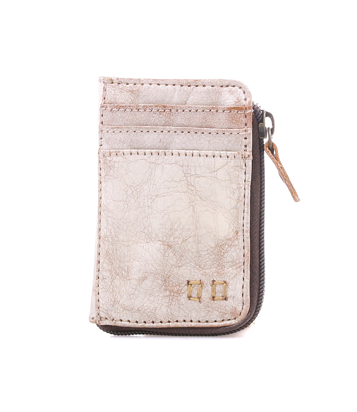 Introducing Carrie by Bed|Stü, a compact leather wallet in light beige featuring visible stitching, two easy-access card slots, a metal zipper on the right side, and two small square gold accents on the lower front.