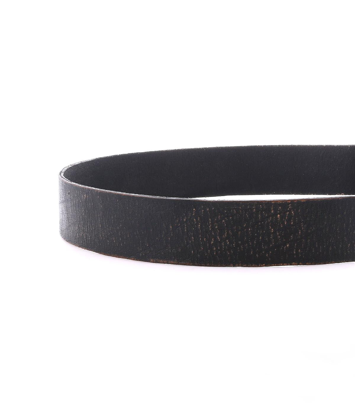 A close-up of the Bed Stu Hobo men's belt, crafted from plain black leather and arranged in a partial circle on a white background.