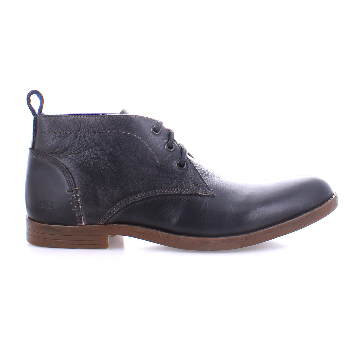 A single dark blue Illiad chukka boot from Bed Stu shown against a white background, featuring lace-up closure and a small heel.