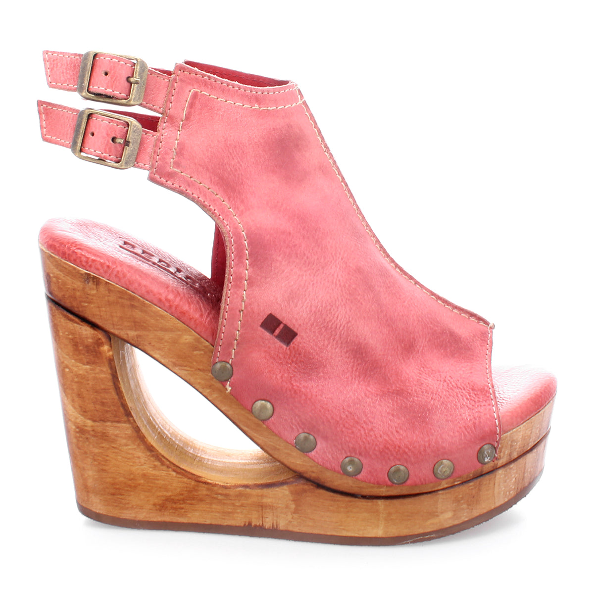 Imelda's footwear choice: an Imelda shoe with a Bed Stu wooden wedge heel.