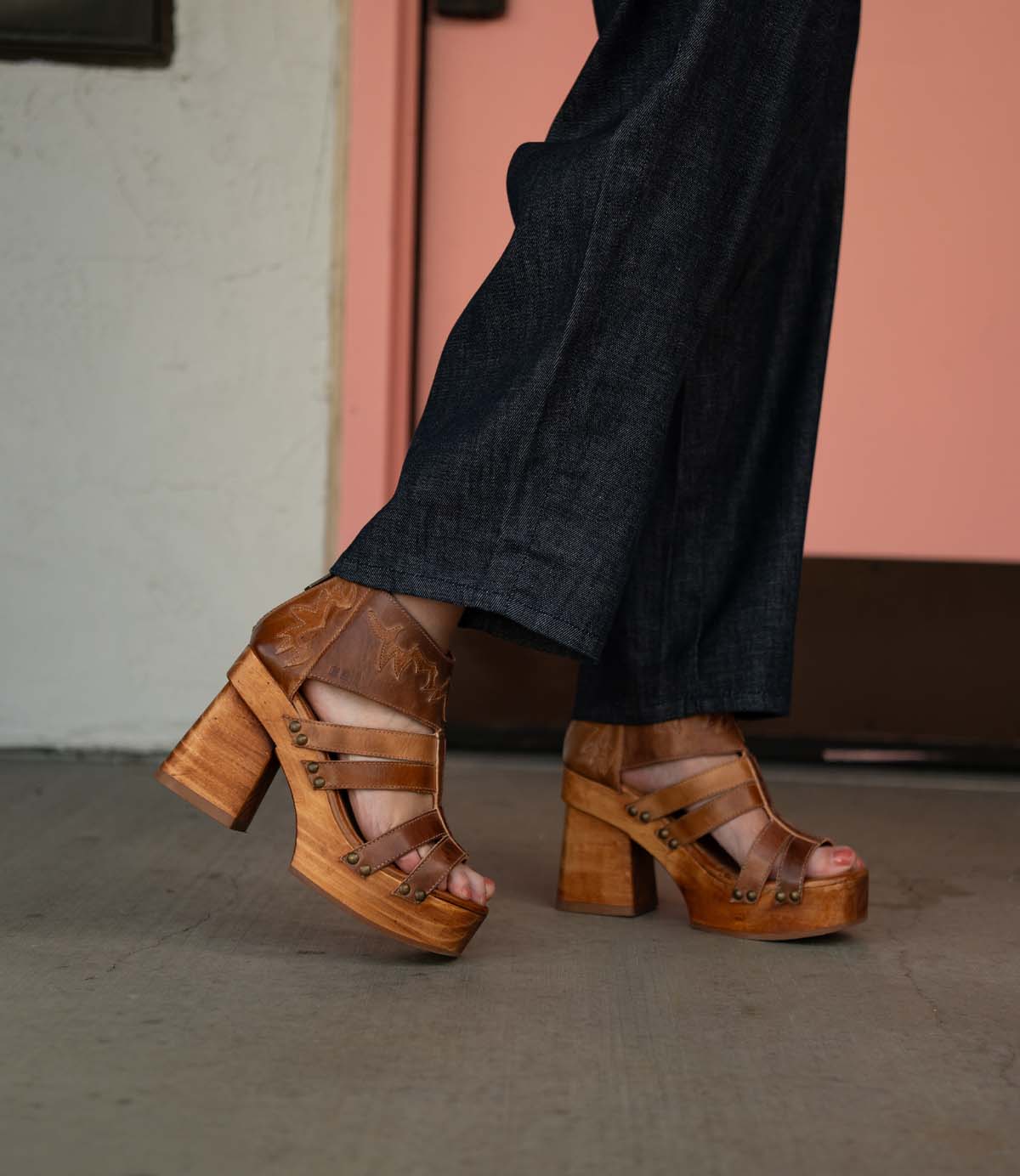 Orphyx Women's Full-Grain Leather Platform Sandal – BED|STÜ