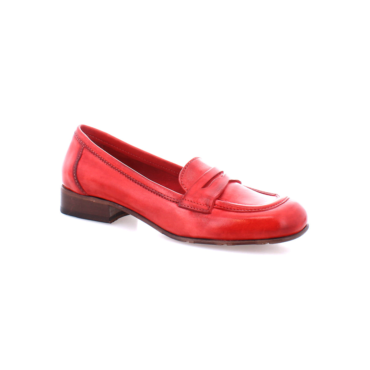 A single red Italian leather Paris by Bed Stu with a low heel and stitching details on a white background, showcasing its classic style.