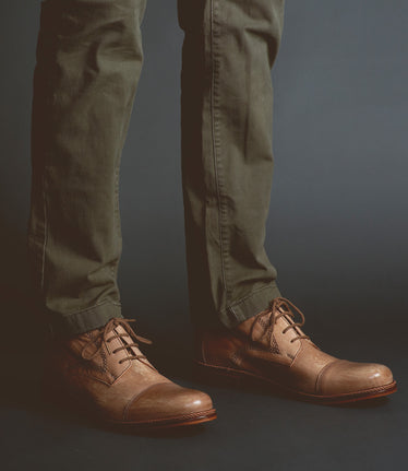 Chukka Boot Scoot, Mens Size 12, Brown, Leather, Cap Toe, Triple Stitching, Braided Accents, Distressed, Comfortable, Bed Stu