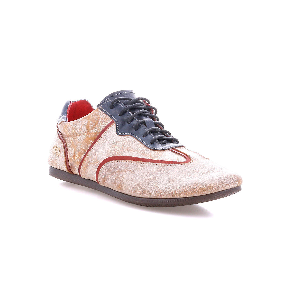 A single Bed Stu Scurry II casual lace-up shoe in beige and brown with red and black accents, low-profile silhouette, shown on a white background.