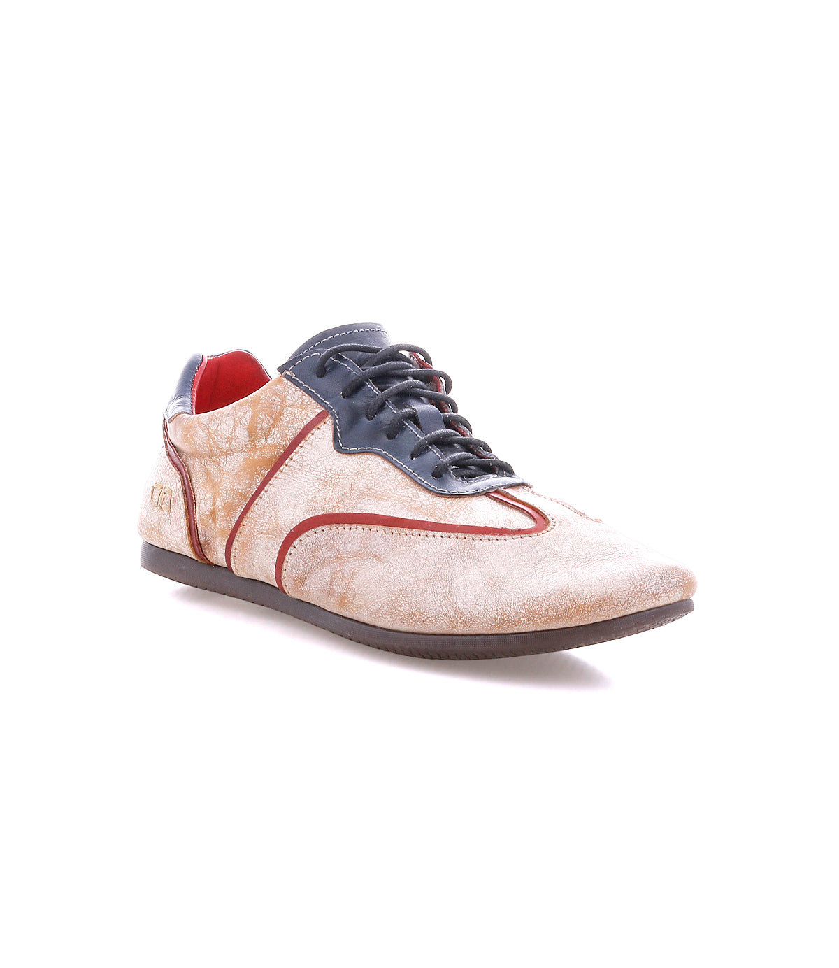 A single Bed Stu Scurry II casual lace-up shoe in beige and brown with red and black accents, low-profile silhouette, shown on a white background.