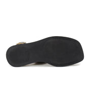 The image shows the black rubber sole of the Bed Stu Vice platform sandal, viewed from below, featuring textured grip areas at the heel and toe.