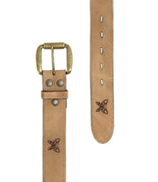 Bed Stu’s Wander belt features a tan leather design with a brass buckle, double rivets near the buckle, and an enchanting floral pattern adorned with delicate butterflies on both ends.