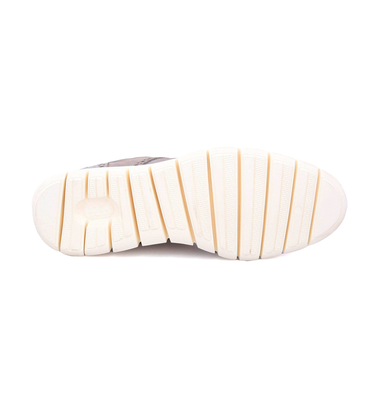 A pair of Bowery II shoes with white soles on a white background by Bed Stu.