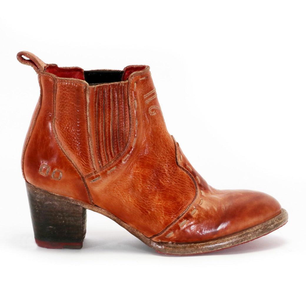 A Bed Stu Brie II women's ankle boot in tan leather.