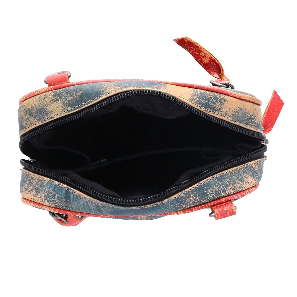 The inside of a Capture by Bed Stu handbag.
