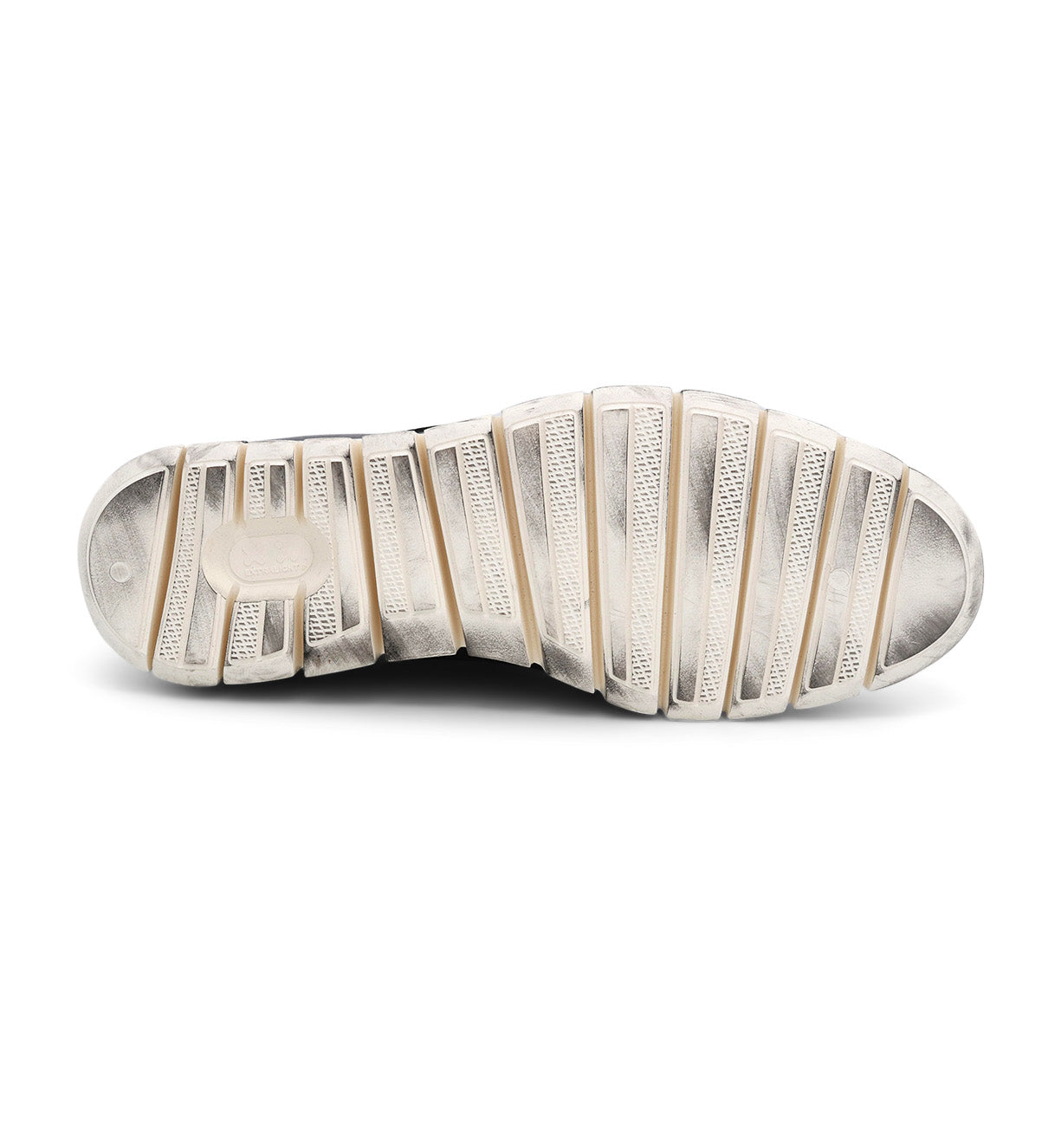 A pair of Bed Stu Cayuga II women's shoes with a white sole.