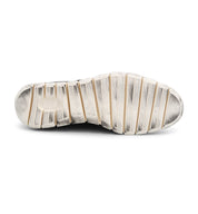 A pair of Bed Stu Cayuga II women's shoes with a white sole.