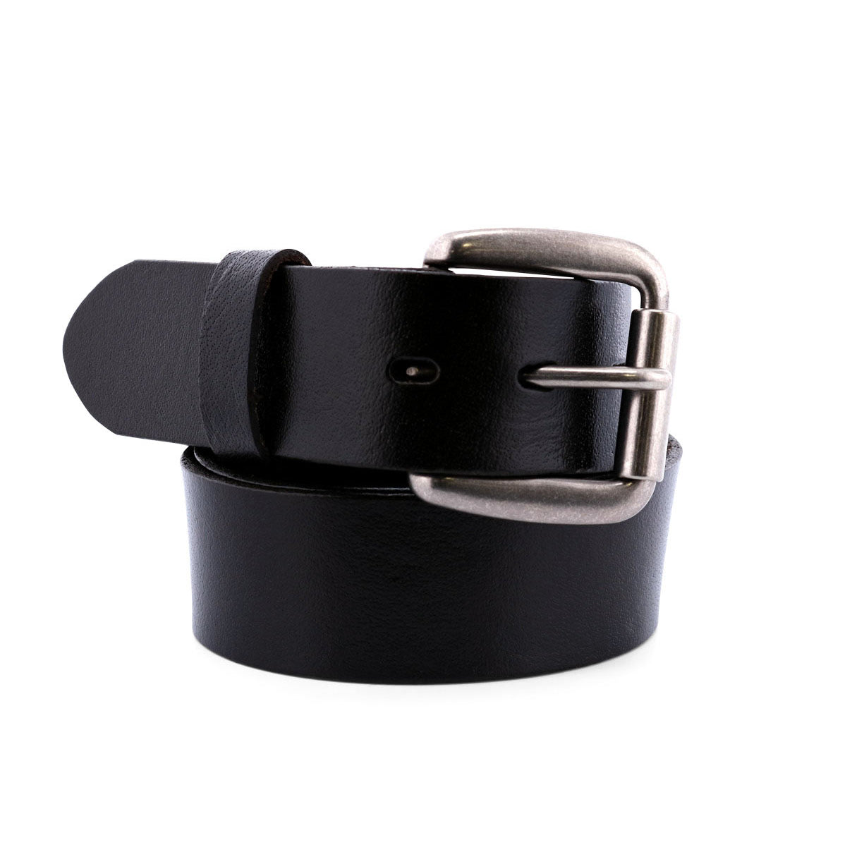 A Drifter belt by Bed Stu, made of black leather, on a white background.