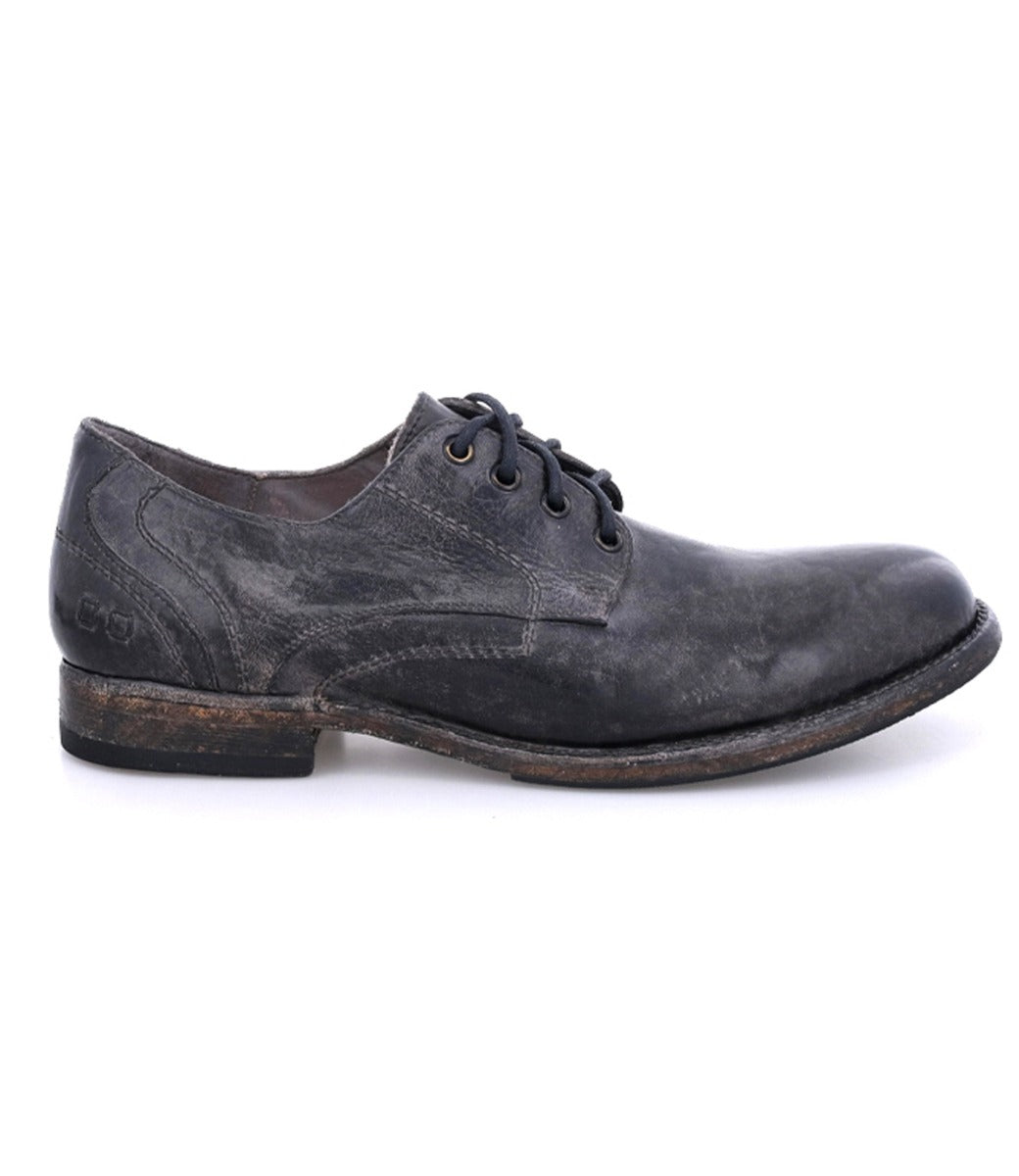 A men's Galao derby shoe with a Bed Stu leather sole.