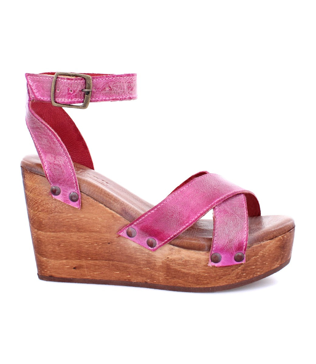 A women's Grettell pink wedge sandal with wooden platform made by Bed Stu.