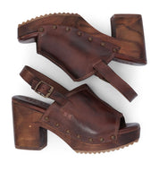 A pair of Marie women's brown leather sandals by Bed Stu.