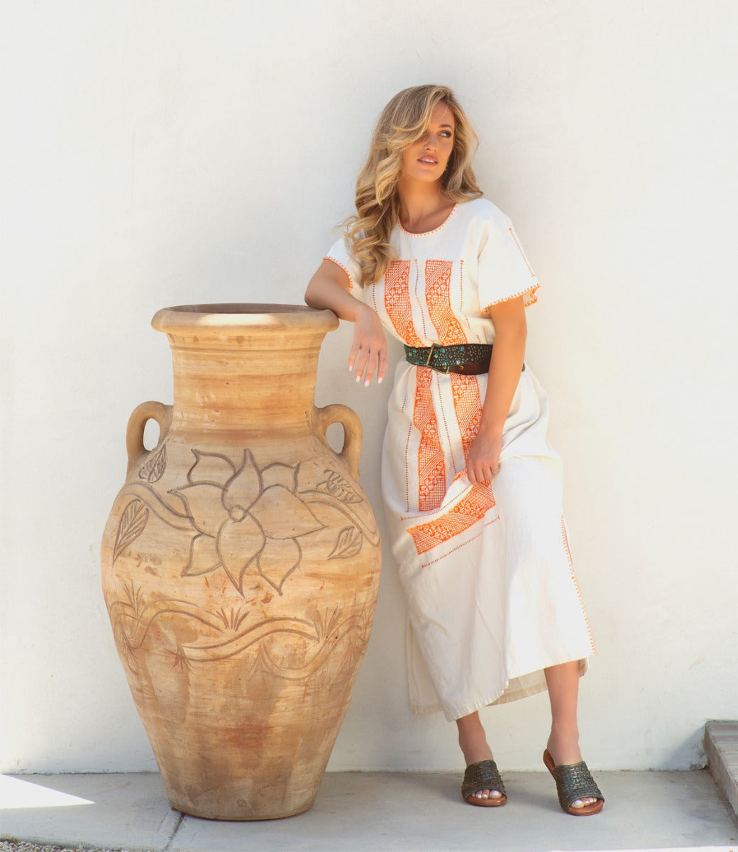 A women wearing Minerva sandal by Bed Stu.