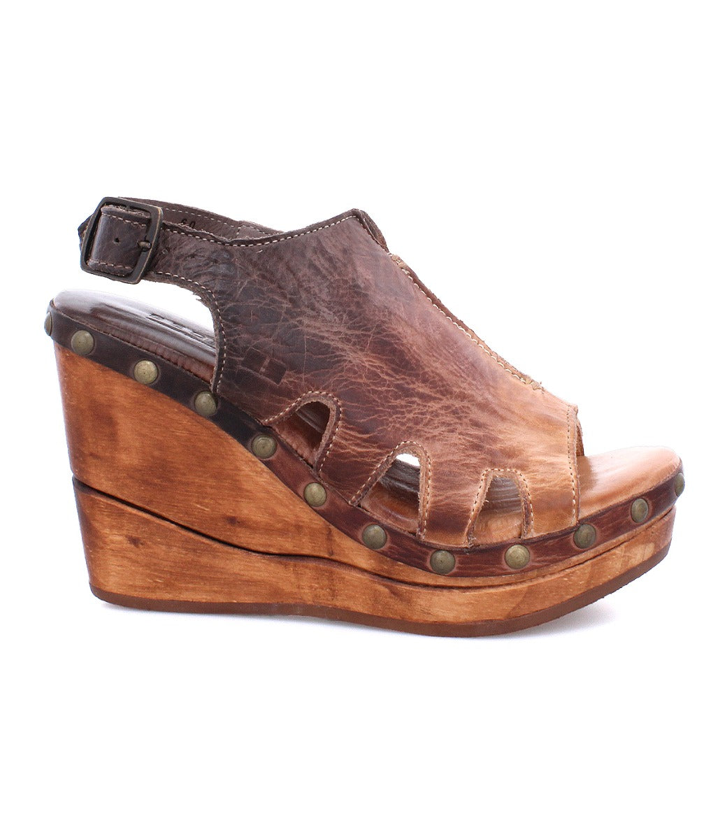 A women's Naiya wedge sandal with a wooden platform from the Bed Stu brand.