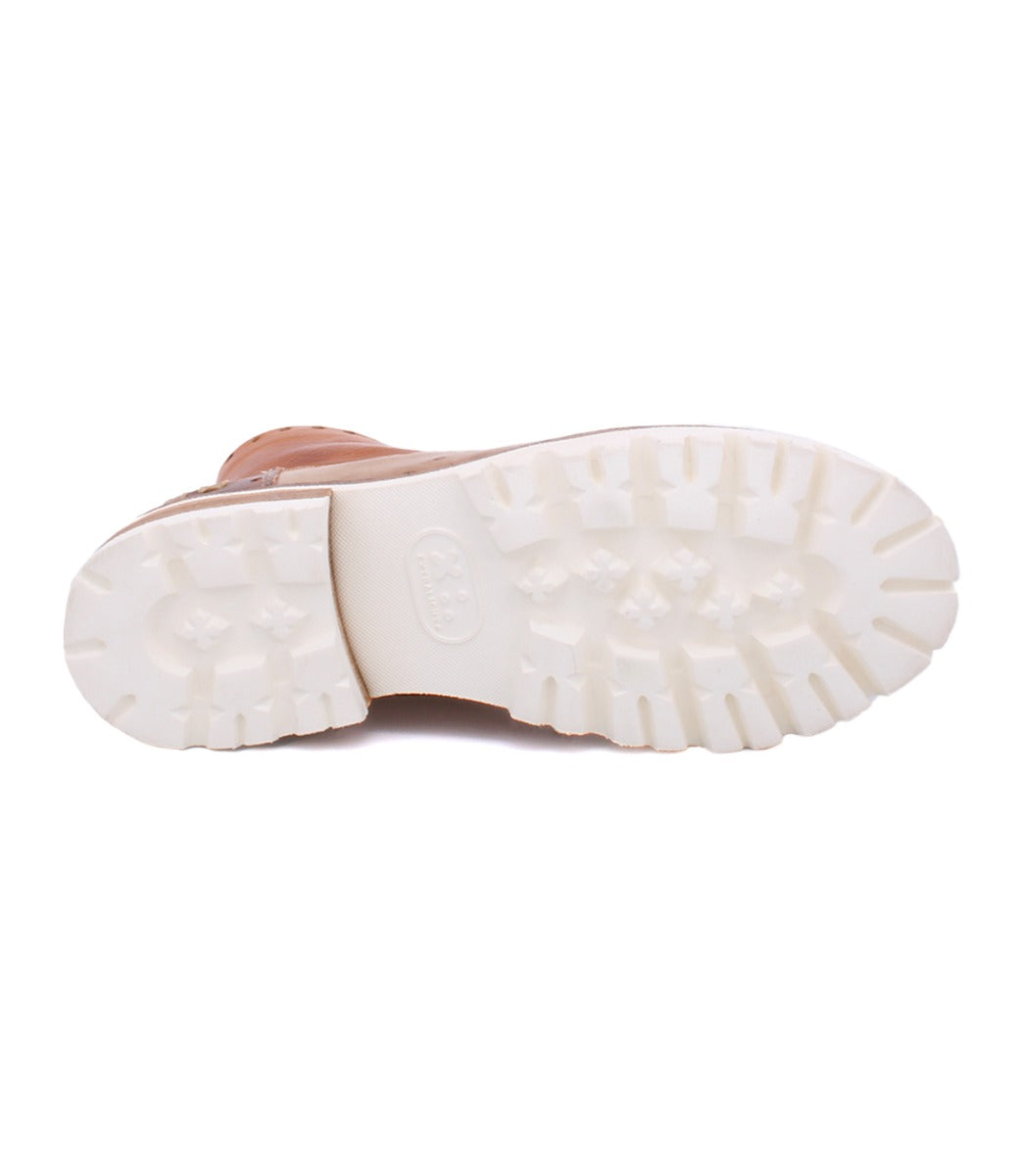 A pair of Bed Stu Quatro III women's shoes with white soles on a white background.