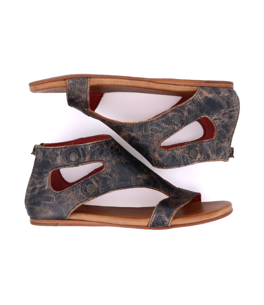 A pair of women's Soto pure leather sandals made by Bed Stu.