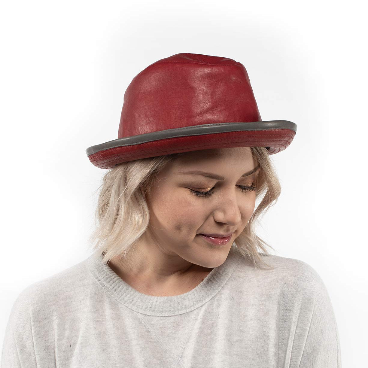A woman wearing a Turino fedora by Bed Stu.